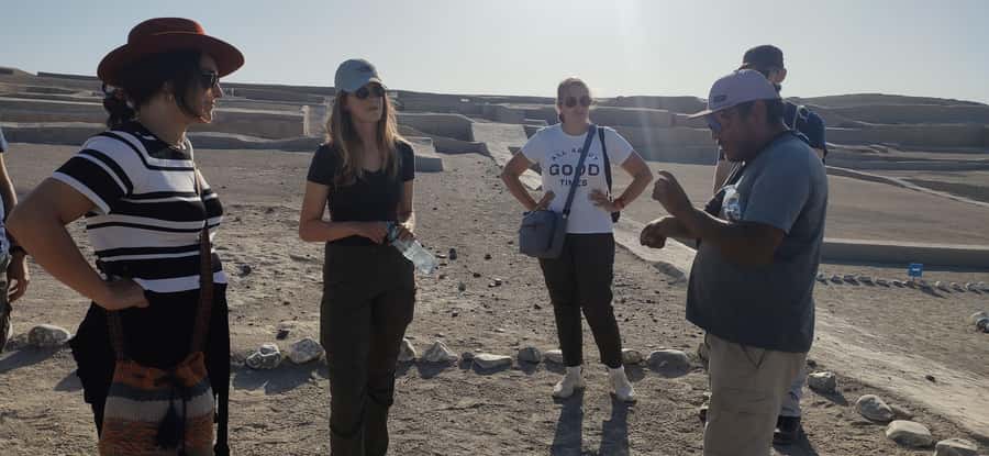 From Nazca: Cahuachi Pyramids Tour and Textile Workshop - Walking the Cahuachi Pyramids