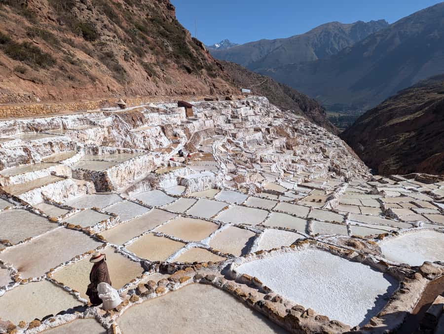 From Ollantaytambo:Moray, Salt Mines, Chinchero end in Cusco - Key points at a glance
