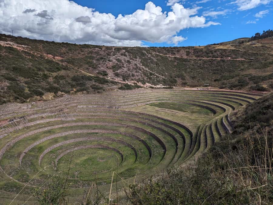 From Ollantaytambo:Moray, Salt Mines, Chinchero end in Cusco - Why this makes sense as your Ollantaytambo to Cusco transfer