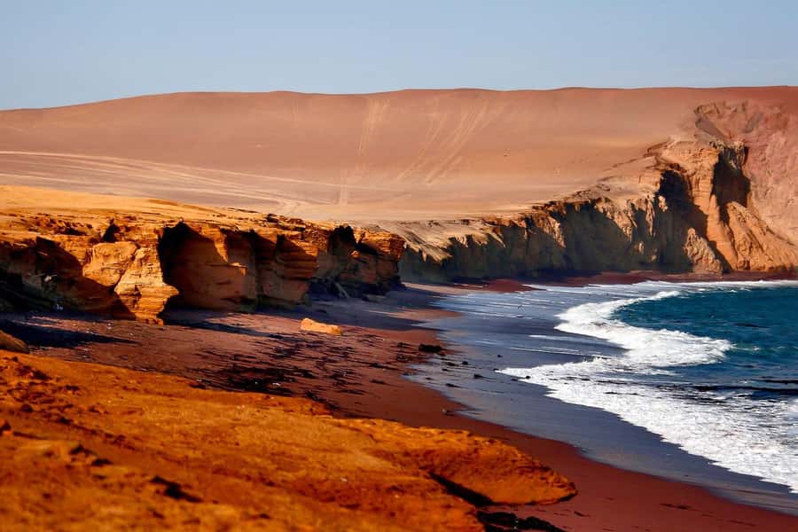 From Paracas: Ballestas Islands & Paracas National Reserve - The Ballestas boat ride and the Candelabro