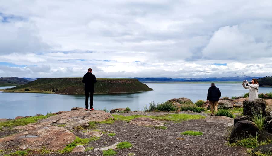 From Puno: 4h tour to Sillustani - The optional farmhouse visit
