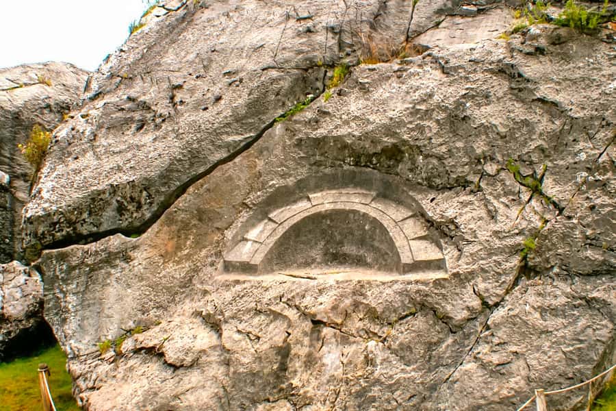 Full-Day Condor Viewpoint & Inca Sites Tour - The Road Down to Limatambo