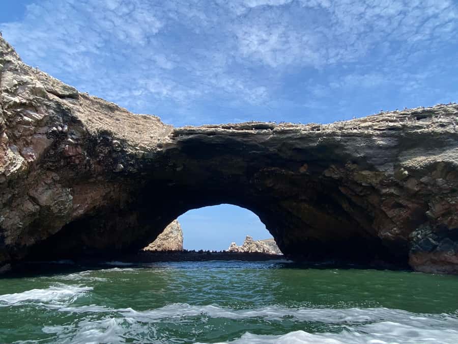 FULL DAY PARACAS - ICA - The transfer to Huacachina