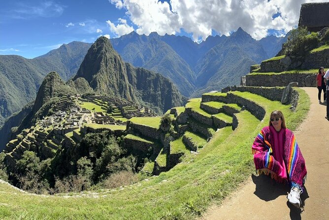 Full Day Private Guided Tour in Machu Picchu - The early road from Cusco to Ollantaytambo