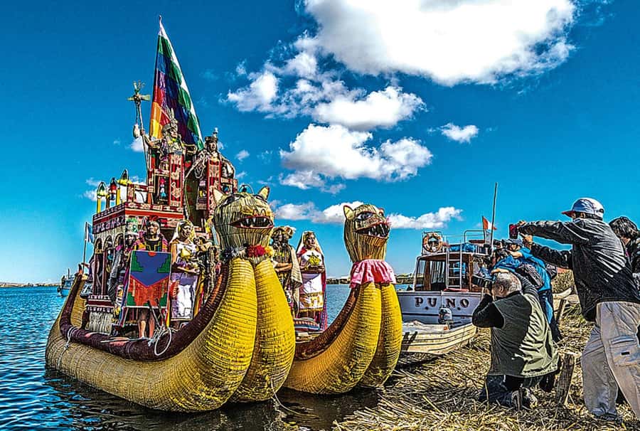 Full Day Tour to Titicaca Lake in Puno: Uros and Amantani - Seeing the Uros islands built from reeds