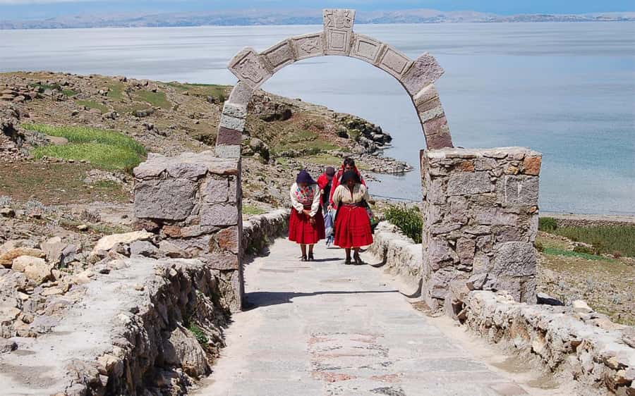 Full Day Tour to Titicaca Lake in Puno: Uros and Amantani - What the $29 price really includes