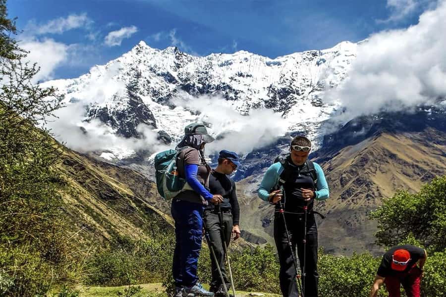 "Glamping Sky Lodge Domes" 2-Day Humantay Lake & Salkantay - A night under the stars in a Soraypampa dome