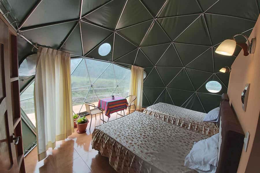 "Glamping Sky Lodge Domes" 2-Day Humantay Lake & Salkantay - The 4:30 a.m. departure from Cusco