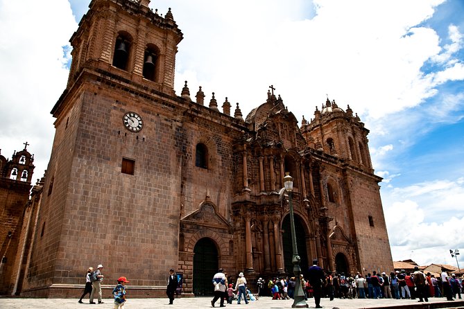 Half-Day City Tour of Cusco Including Tambomachay - Sacsayhuaman and the great stone walls