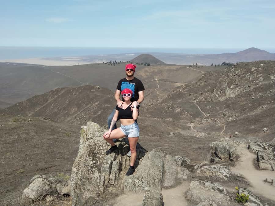 Hiking Lomas de Lachay in Lima - Walking the two-hour trail through dunes and hills