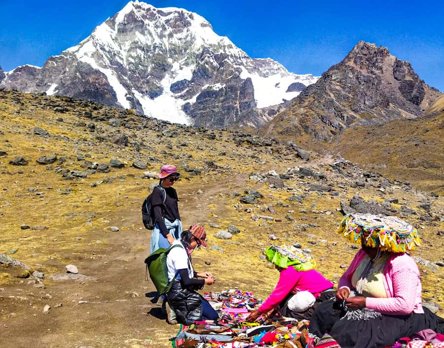 Horseback Riding at 7 lakes Ausangate Private |Optional Hike - The early pickup and three-hour ride from Cusco