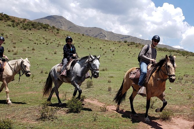 Horseback Riding Plus Tour to Sacsayhuaman, Quenqo, Puka Pucara and Tambomachay - Sacsayhuaman, Cusco’s great stone stronghold