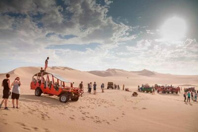 Buggy en las Dunas al Atardecer y Sandboarding
