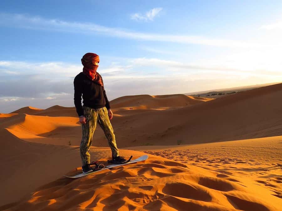 Huacachina: Sandboarding and Dune Buggy Tour + Sunset - Group size, language, and the driver’s role
