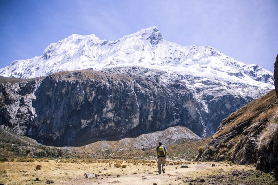 Huaraz: 3-hour Trek to Laguna 69 with Optional Lunch - Group or private option?