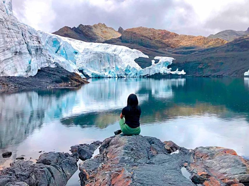 Huaraz-Excursion to the Pastoruri Snows and Puyas Raymondi - Entering Huascarán National Park