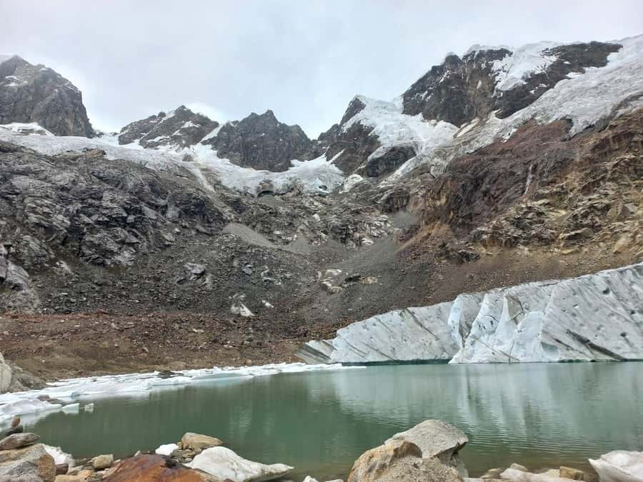 Huaraz: Full Day Rocotuyoc Lagoon + Frozen Lagoon - The practical value of the $43 price