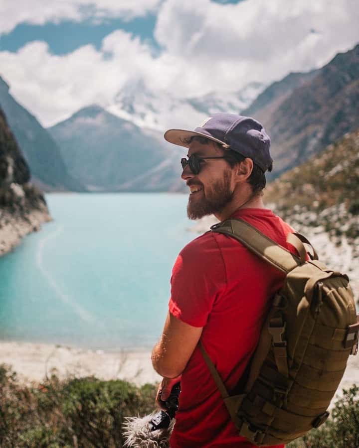 Huaraz: Laguna 69 | Cordillera Blanca | Hike to Lake 69 - The three-hour climb to Laguna 69