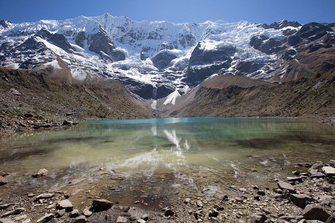 Humantay Lake Full Day Hike - The descent and lunch at Soraypampa