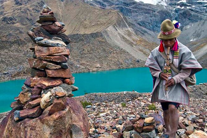 Humantay Lake small group with late morning departure option - What to wear and carry for changing Andean weather