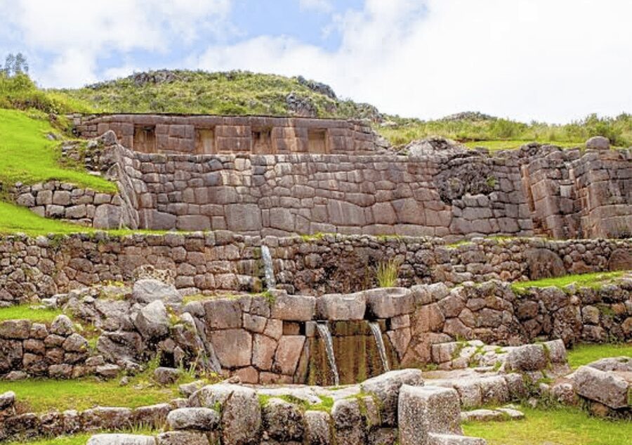 In Cusco: Saqsaywaman, Qenqo, Pukapukara, Tambomachay. - Tickets, meeting point, and what the $15 really covers
