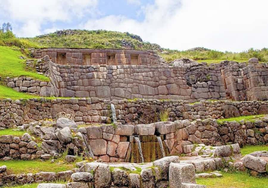 In Cusco: Saqsaywaman, Qenqo, Pukapukara, Tambomachay. - Qoricancha: the Inca center beneath the colonial surface