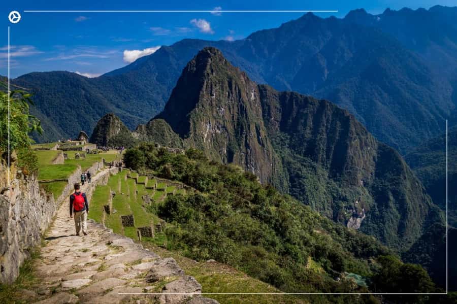 Inca Trail 2 days to Machu Picchu - Chachabamba and the first climb
