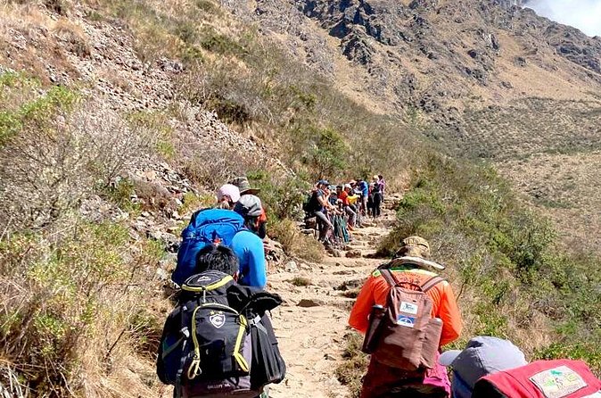 Inca Trail Machu Picchu 4 Days - Day 3: Phuyupatamarca, tunnels, and Wiñayhuayna