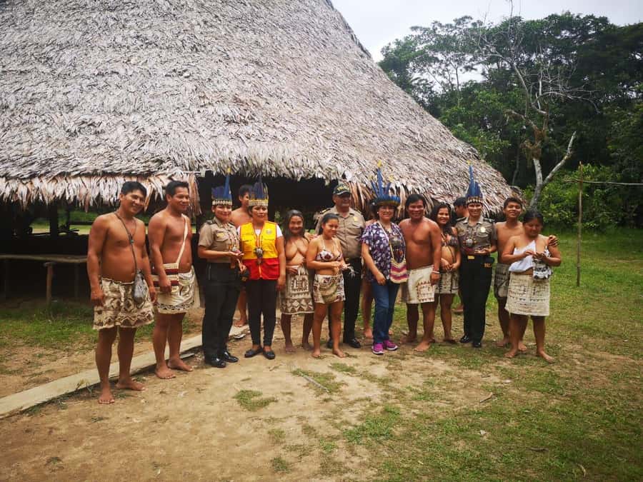 Iquitos: 2 Days and 1 Night Guided Amazon Jungle Tour - A canoe ride with a local guide
