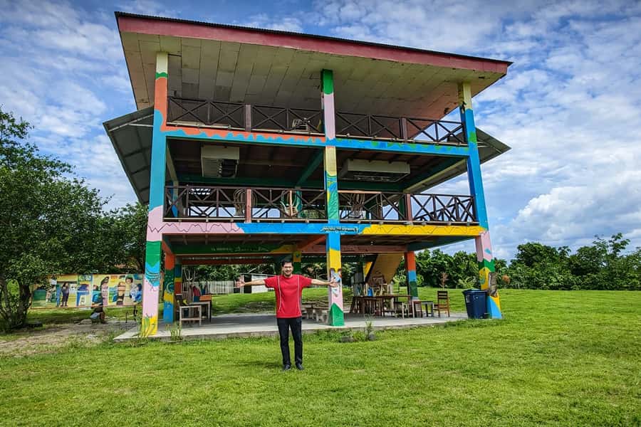 Iquitos: 6-Hour Wonderful Wildlife Guided Tour - The long opening cruise from Itaya River to the Amazon