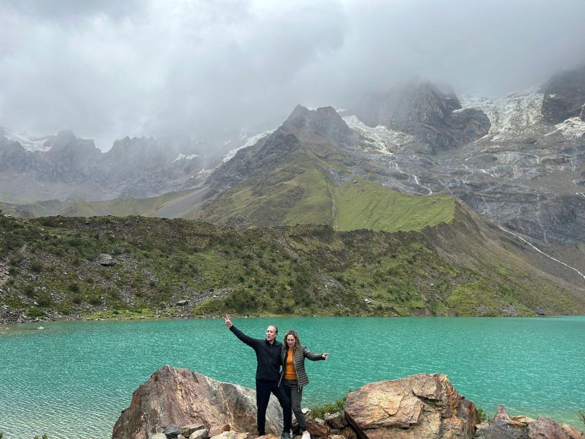 Lagoon Humantay. Full Day Tour with Breakfast and Lunch - What the guide and safety support add