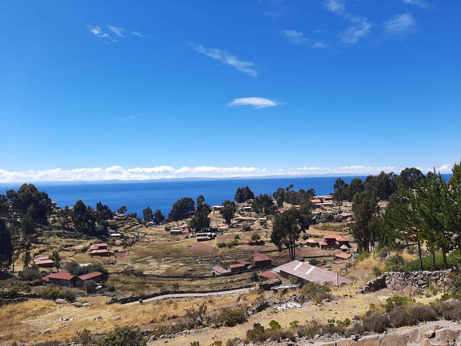 LAKE TITICACA 2-DAY EXCURSION: UROS AMANTANI AND TAQUILE + 3 MEALS - Who will enjoy this two-day lake trip