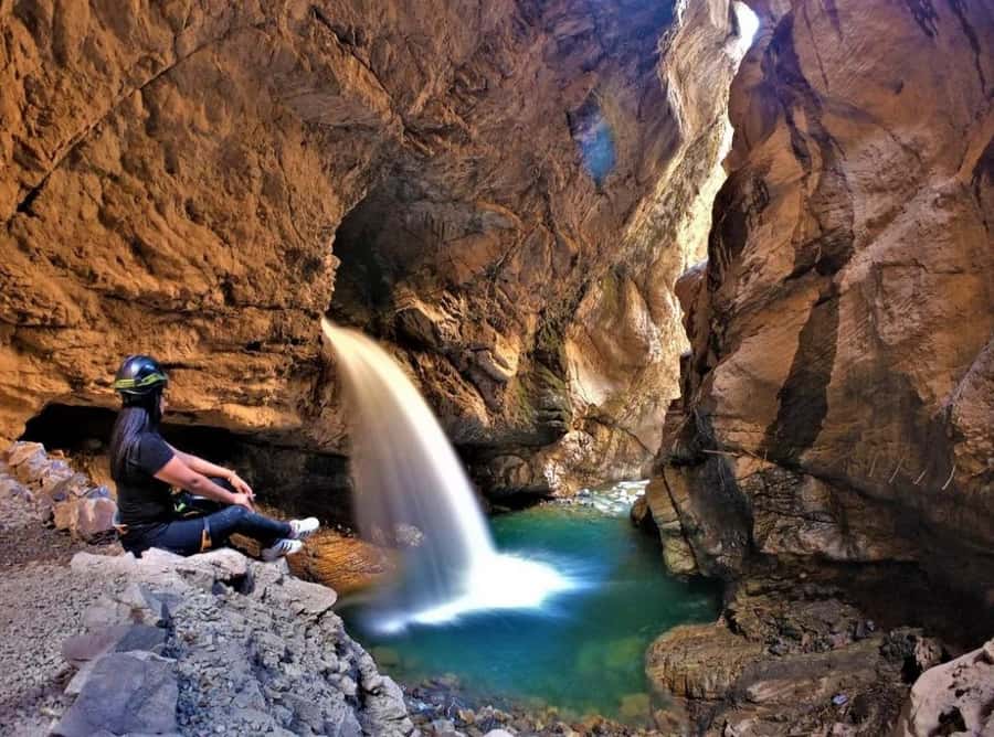 Lima: Cañon de Autisha | Explore the Center of the Earth - Sheke’s waterfall and the Magic Lagoon