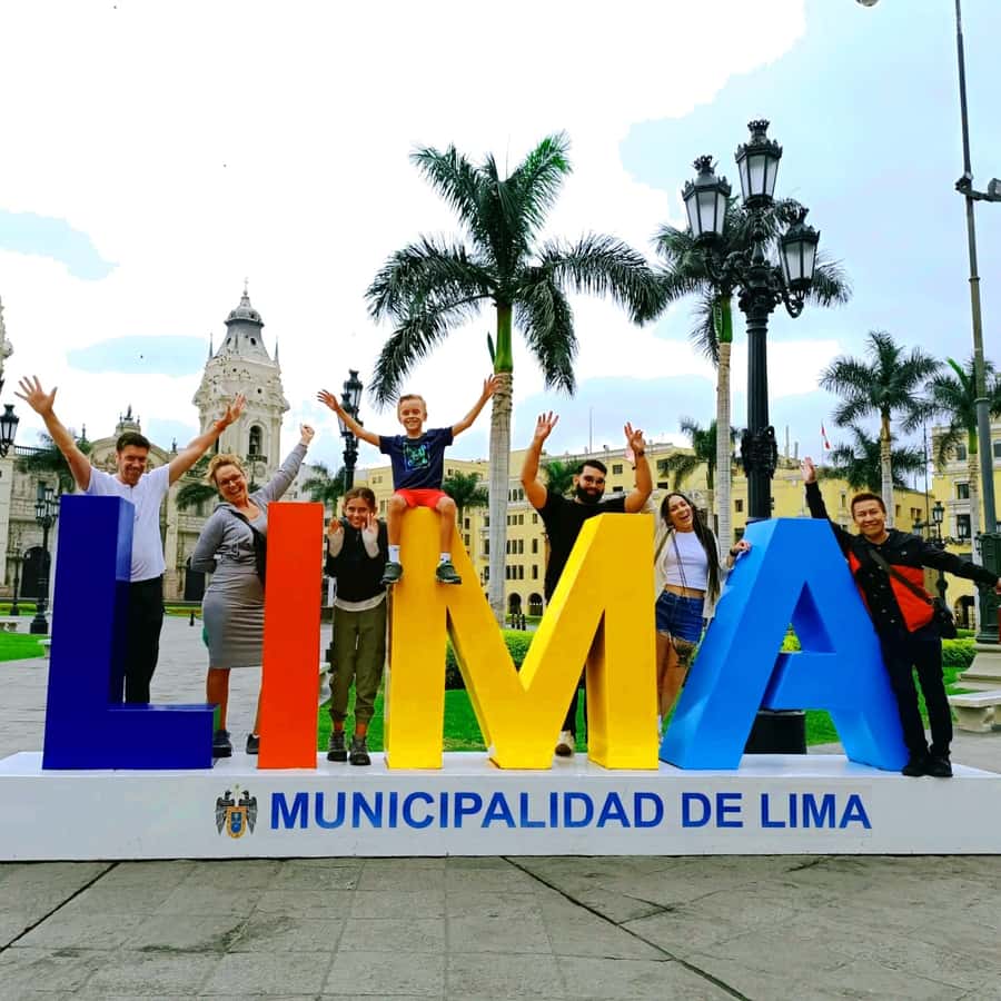 Lima: City Highlights Walking Tour & Catacombs - Why this tour works as a first look at Lima
