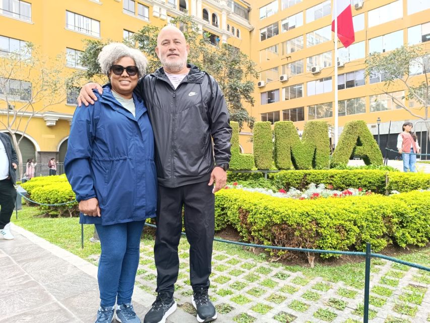 Lima: City Highlights Walking Tour & Catacombs - What the transportation adds to the value