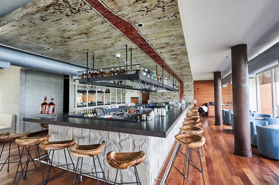 Lima: Demo Cooking Class with Lunch at Cala Restaurant - Tiradito and Pisco Sour Set the Tone