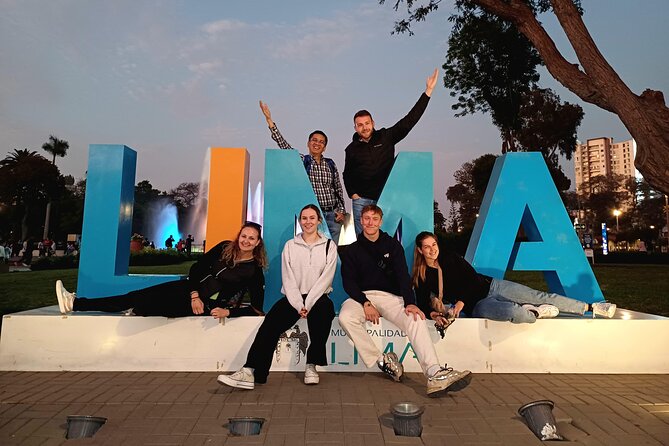 Lima Evening Tour: Magic Water Circuit & Fountain Show - Inside the park: water, music, color, and lights
