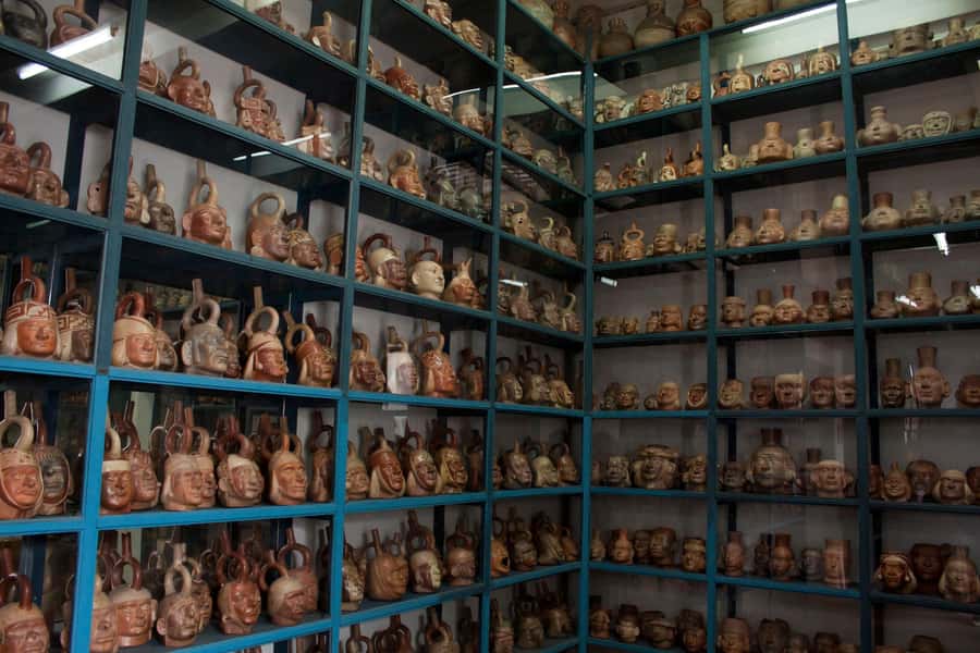 Lima: Half-Day Private Lima City Tour and Larco Museum - Final call: book it for a focused introduction