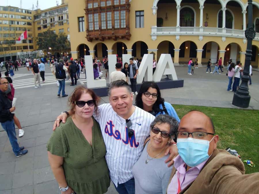 Lima: Historic Downtown, Miraflores & Catacombs Private Tour - Larcomar and the practical end of the tour