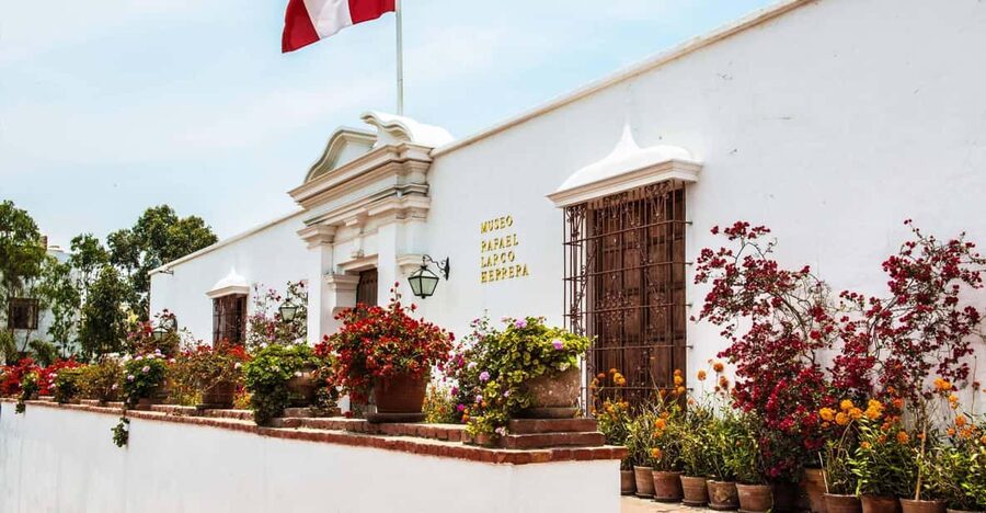 Lima: Larco Museum Entry Ticket - Is $25 a fair price?