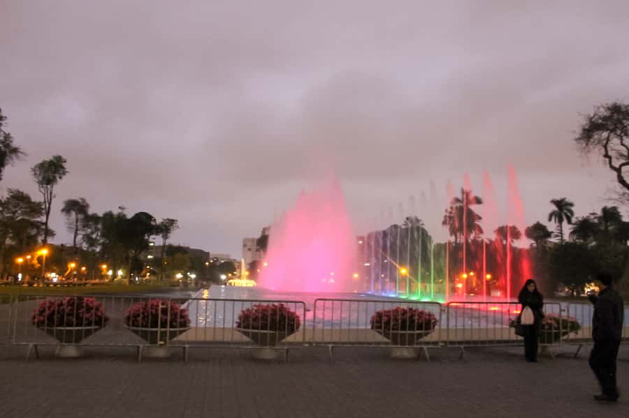 Lima: Lights, Pisco, and Fun Night Tour and Pisco Tasting - Who will enjoy this four-hour night out?