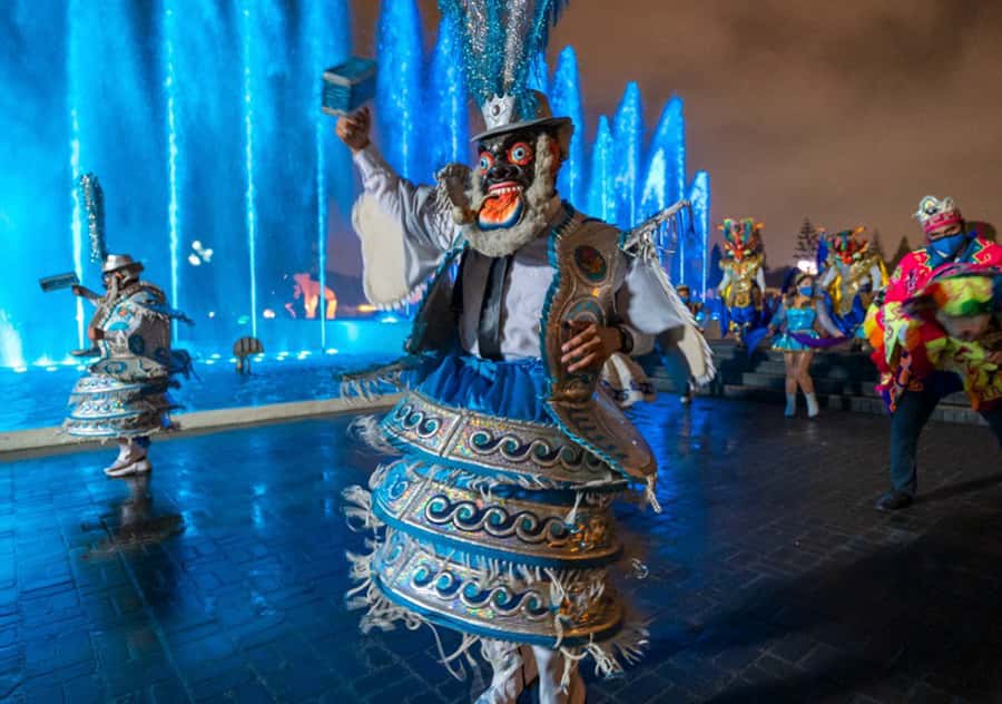 Lima: Magic Water Circuit and Dinner Show Tickets - What the 80-meter fountain is really like