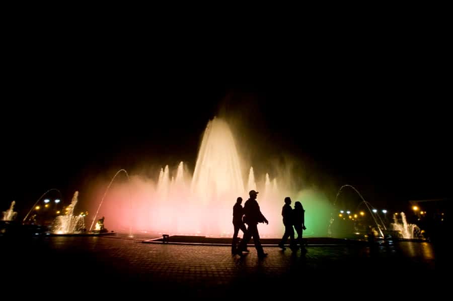 Lima: Magic Water Circuit Tour w/ Transfer & Ticket - Reserve Park, a 1929 setting for a modern show