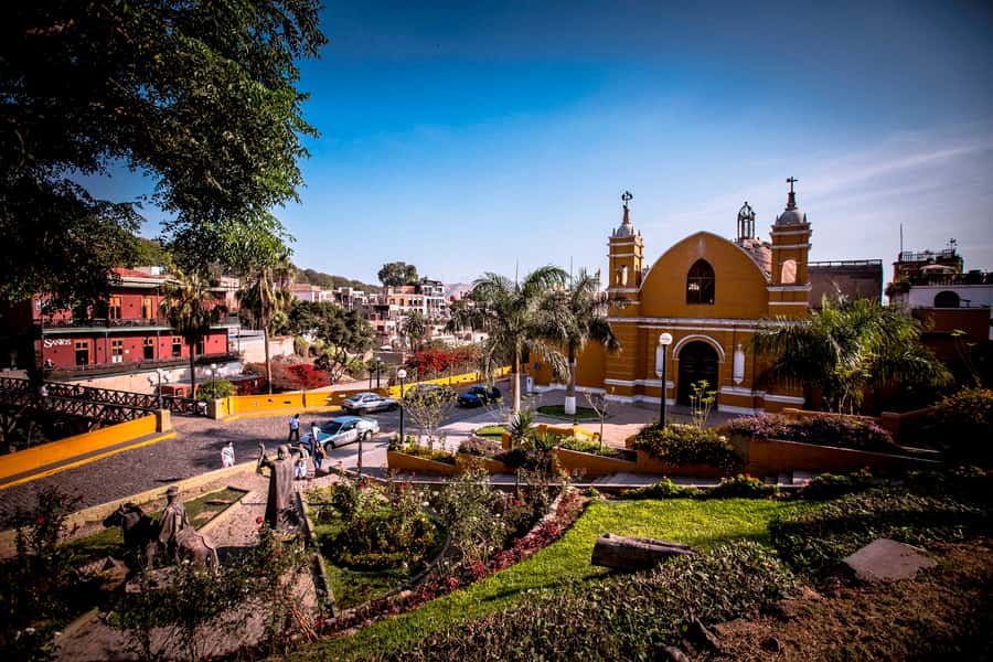 Lima: Pachacamac Ruins & Barranco Half-Day Guided Tour - Key points to know before you book