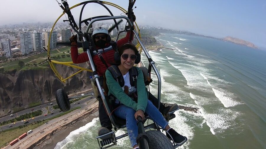 Lima: Paragliding Flight Over Costa Verde Districts - Who will enjoy this coastal flight