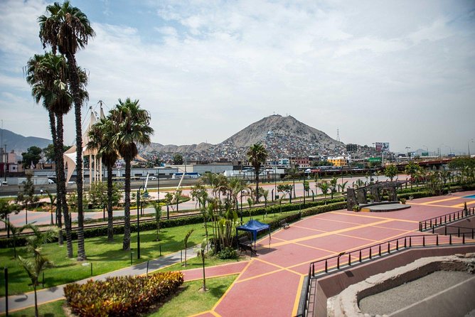Lima Photo Day Tour - Barranco: street art, coffee, and slower looking