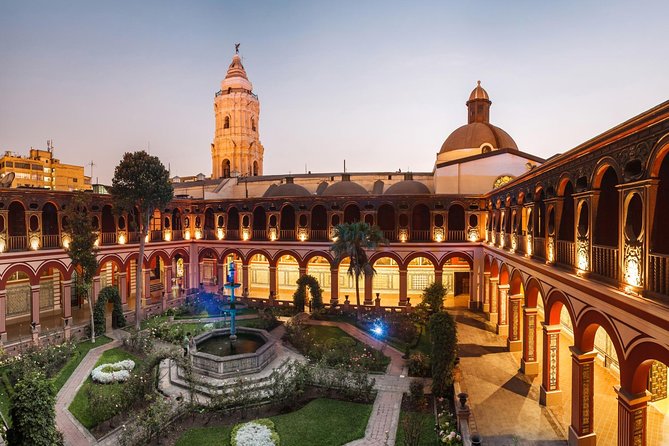 Lima's Vibrant Heritage: Exploring the City's Landmarks Half-day - Transport, group size, and the traffic question