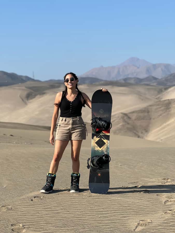 Lima: Sandboarding and Jeep Tour - Meeting Your Instructor and Fitting the Equipment