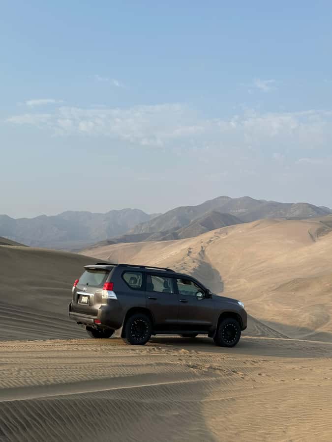 Lima: Sandboarding and Jeep Tour - The Ride Out From Miraflores, Barranco, or Punta Hermosa