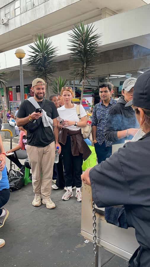 Lima Street Food: A gastronomic adventure through the city. - Walking through Plaza Mayor and central Lima